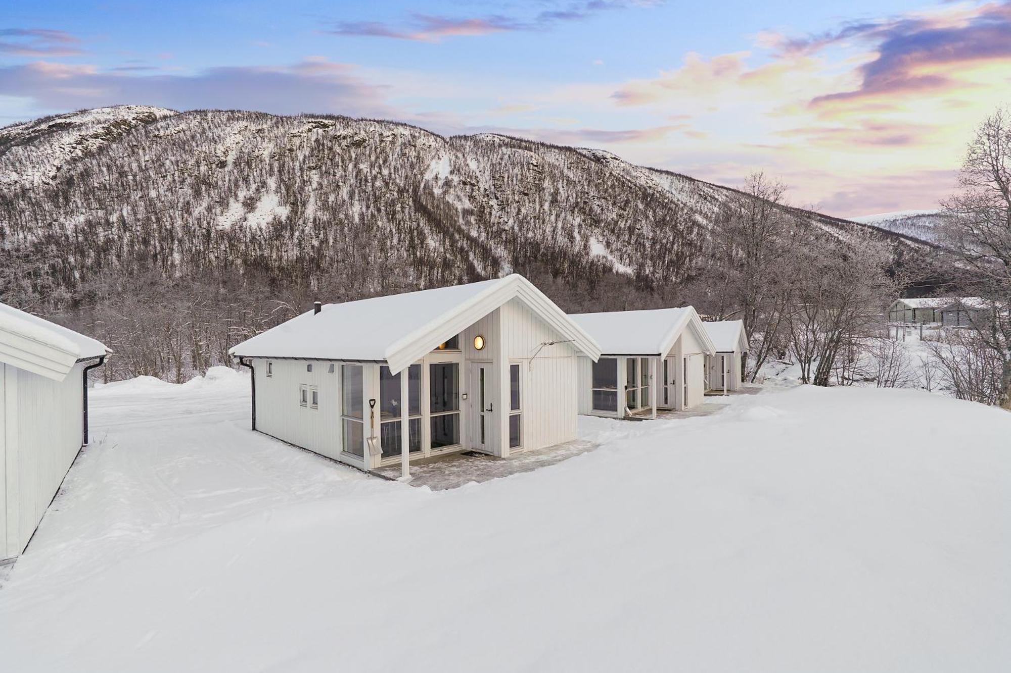 Tromso Lodge & Camping Стая снимка
